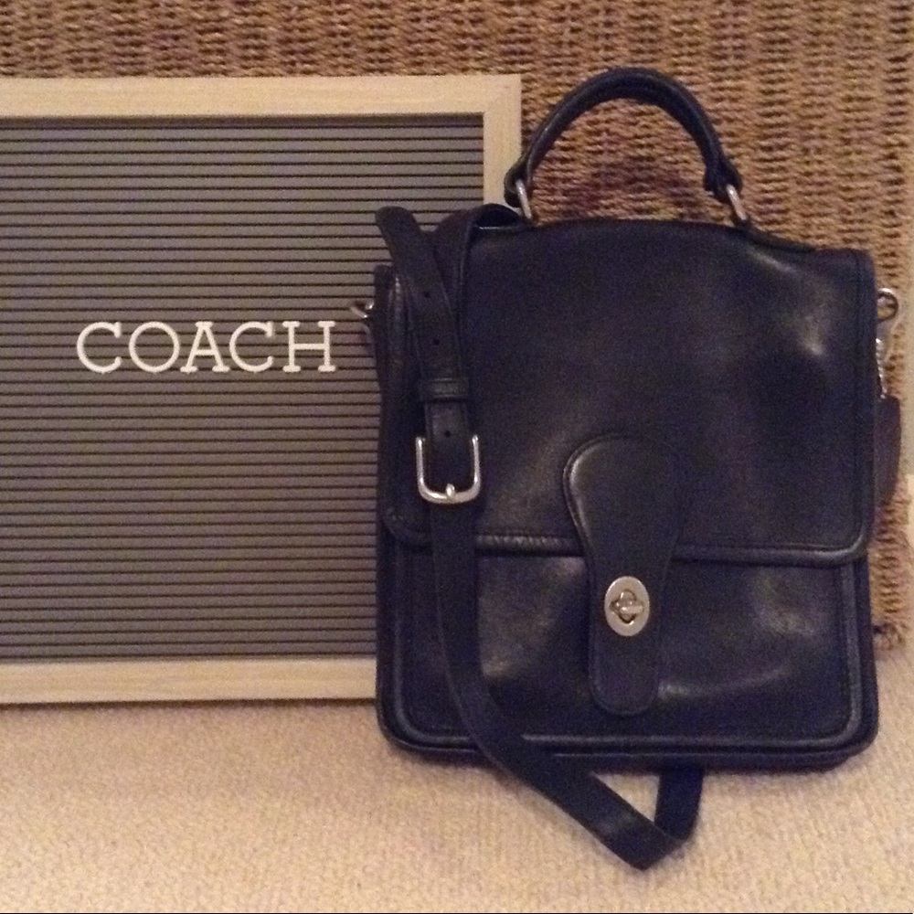 COACH CLASSIC STATION BAG